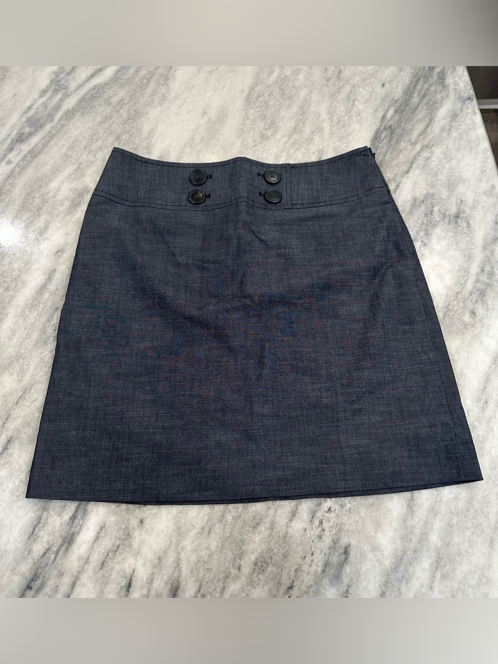 NWOT LOFT Denim-Look Heathered Gray Pencil Skirt Office Career Size 4